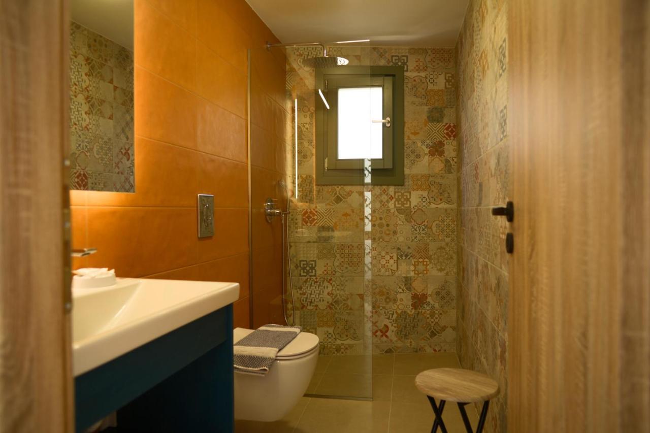 Isavella's Under The Castle Apartment *